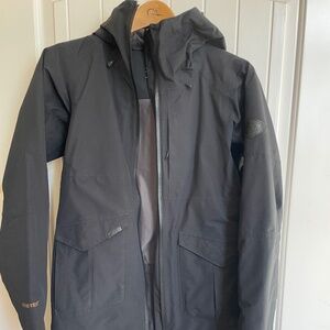 Women’s Dakine Silcox Goretex long hooded insulated jacket